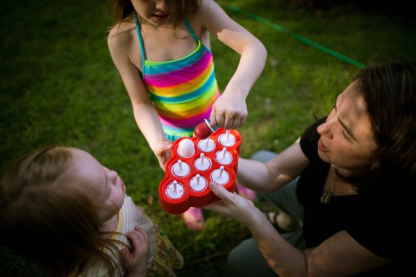View More: http://mollyflanaganphotography.pass.us/starkey-family-2013