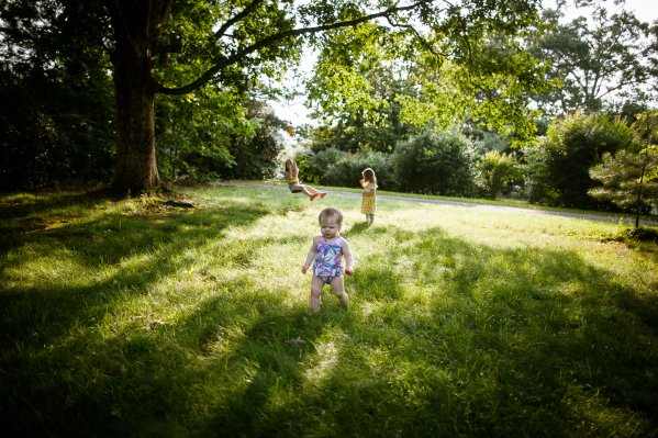 View More: http://mollyflanaganphotography.pass.us/starkey-family-2013