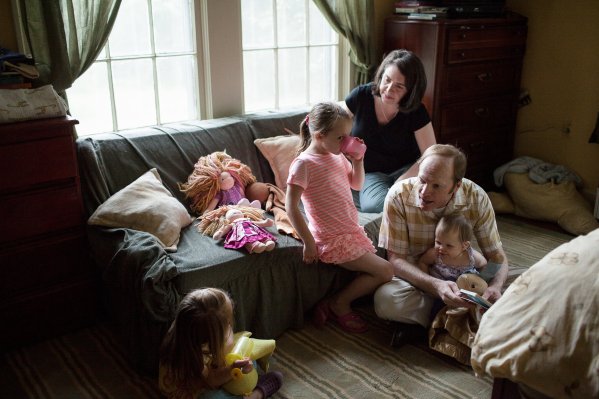 View More: http://mollyflanaganphotography.pass.us/starkey-family-2013